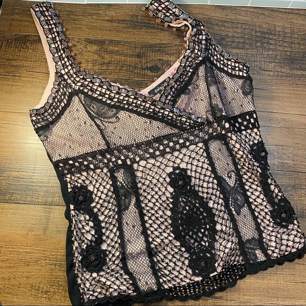 Crocheted embroidered beaded with crystals black and pink NWOT